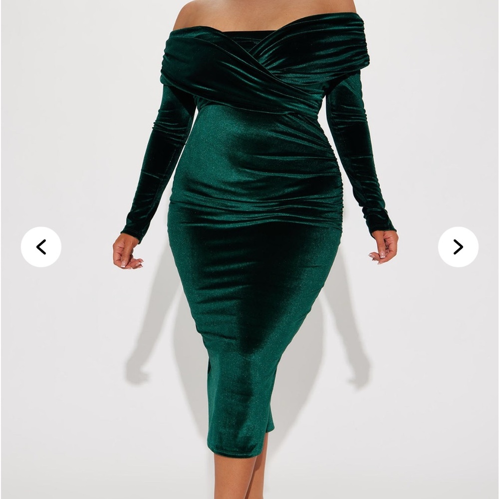 Elegant Green Off-Shoulder Dress